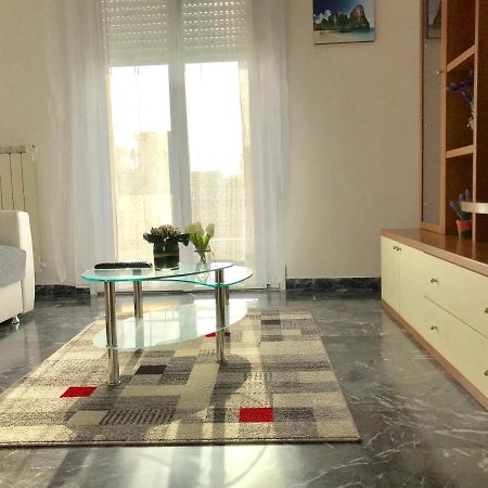 Casa Lucia Apartment เมสเตร ภายนอก รูปภาพ