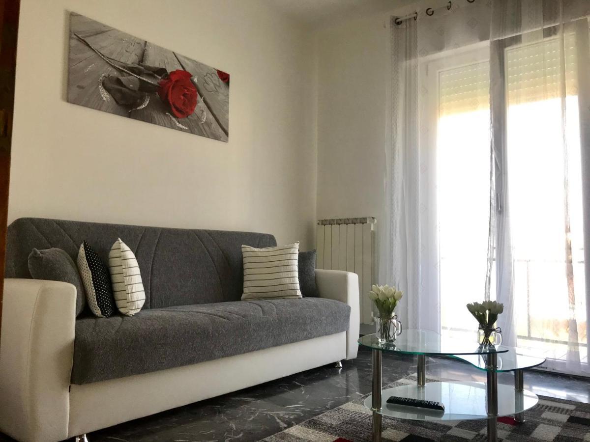 Casa Lucia Apartment เมสเตร ภายนอก รูปภาพ