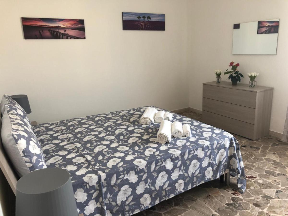 Casa Lucia Apartment เมสเตร ภายนอก รูปภาพ